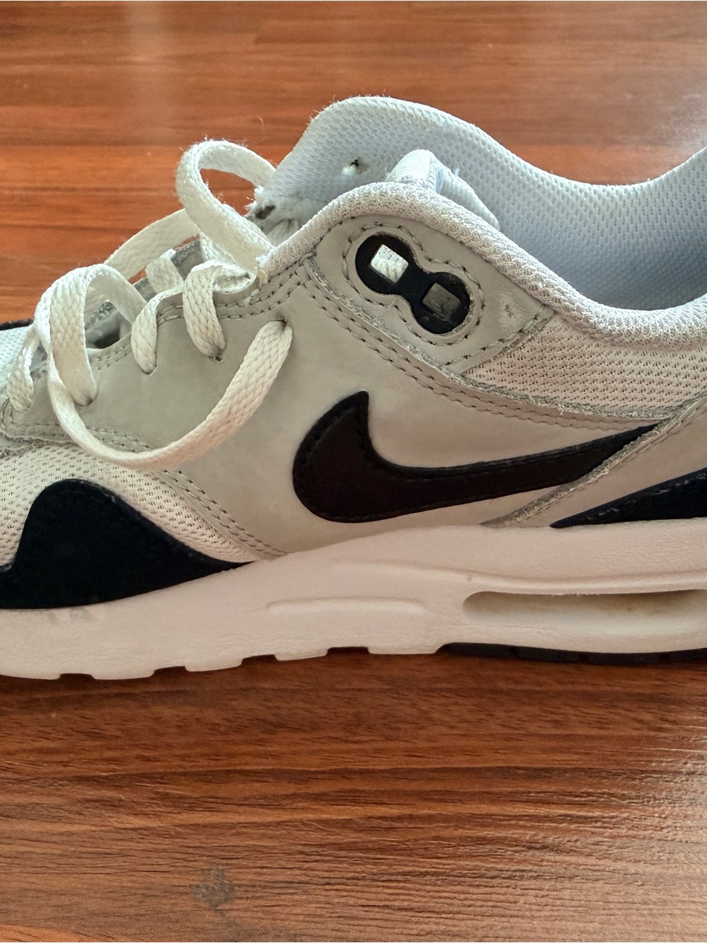 Nike Kids White and Black Sneakers